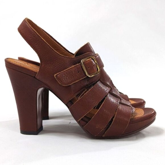 Chie Mihara Heeled Sandal - Picture 7 of 10